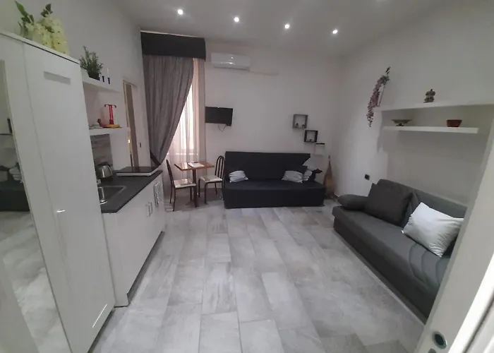 Bed and Breakfast 2 Passi A Napoli